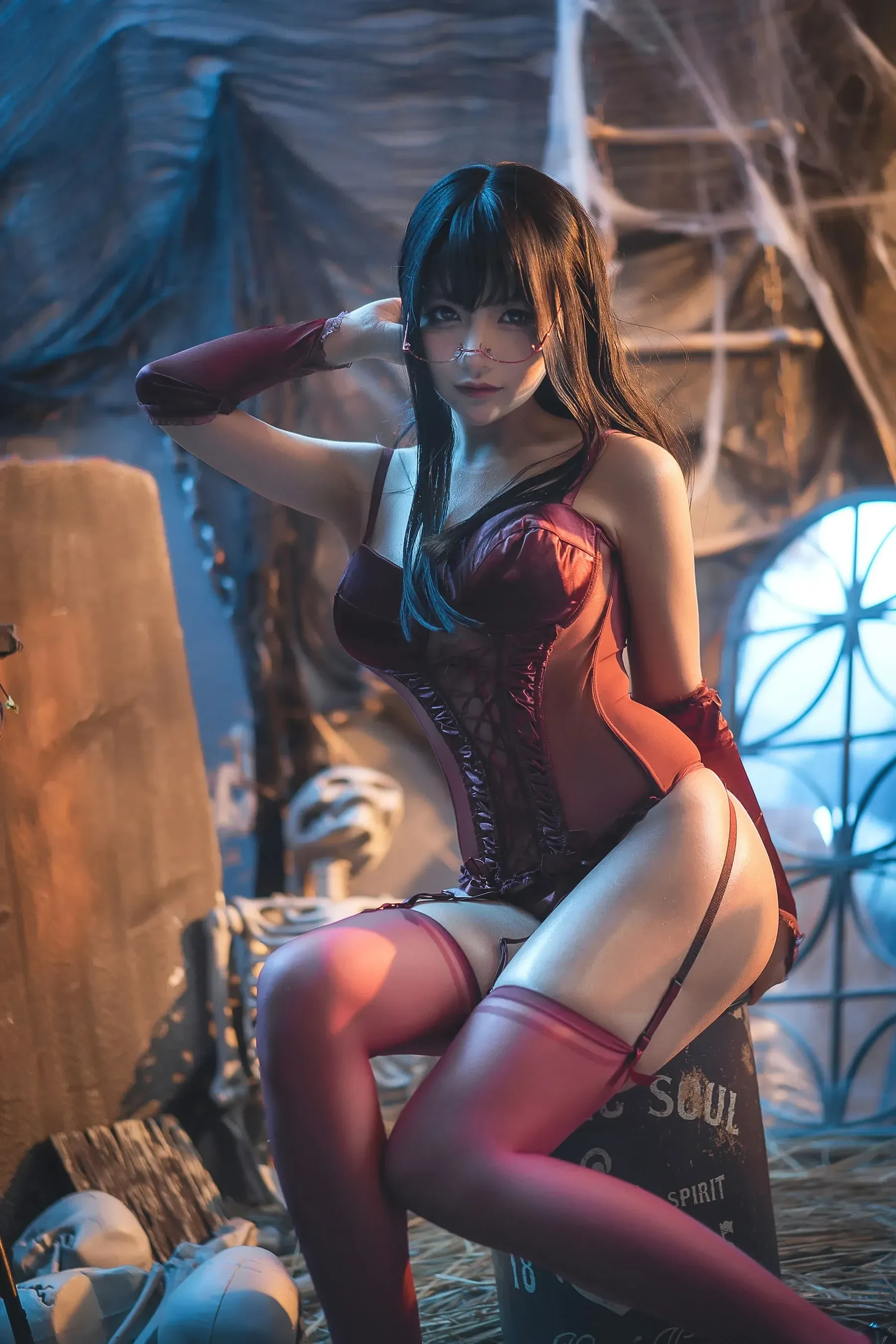 是一只熊仔吗 – 红色corset [41张]-渣男图社