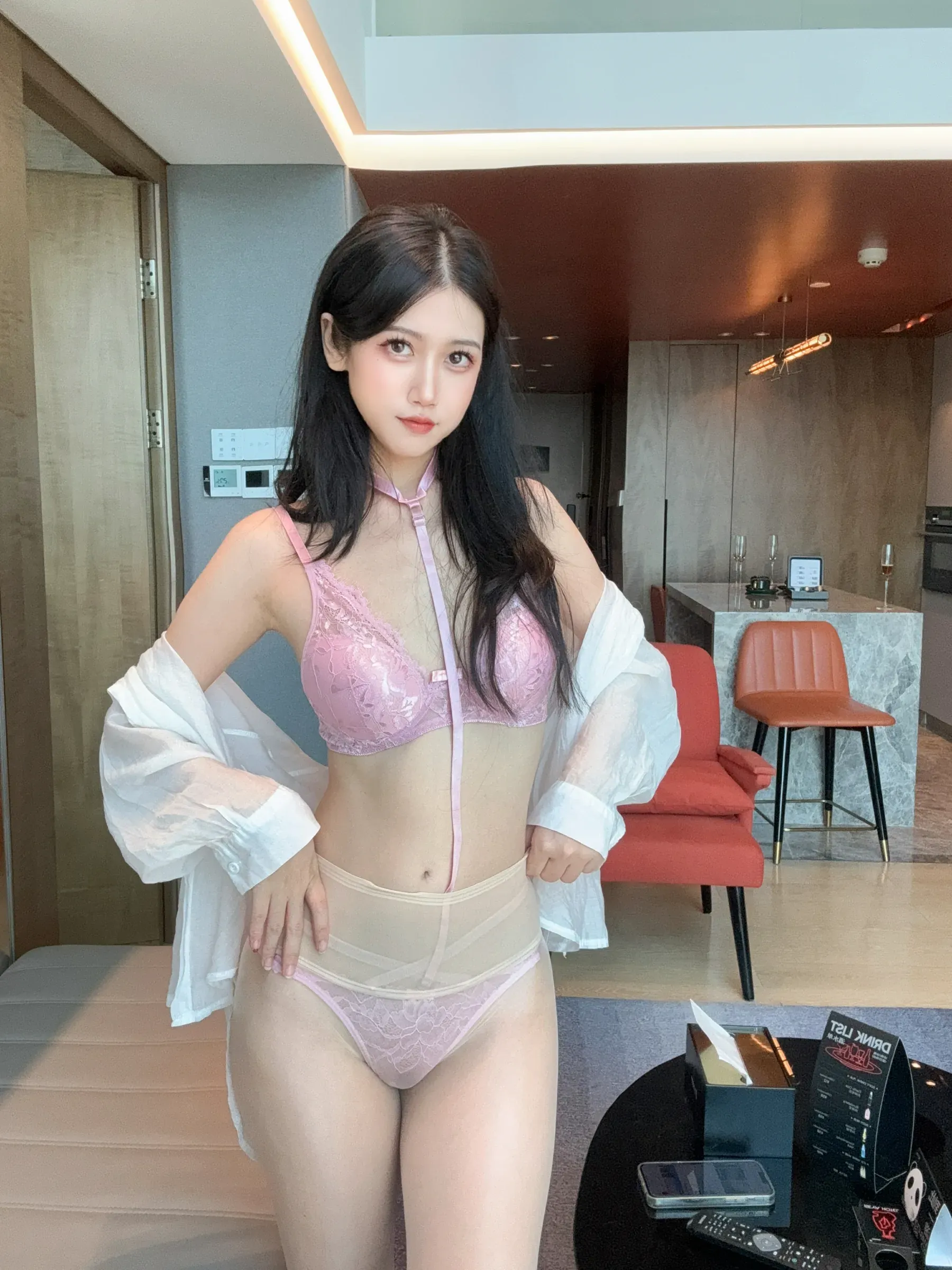 不呆猫 – 粉色衬衣女友 [66张]-渣男图社